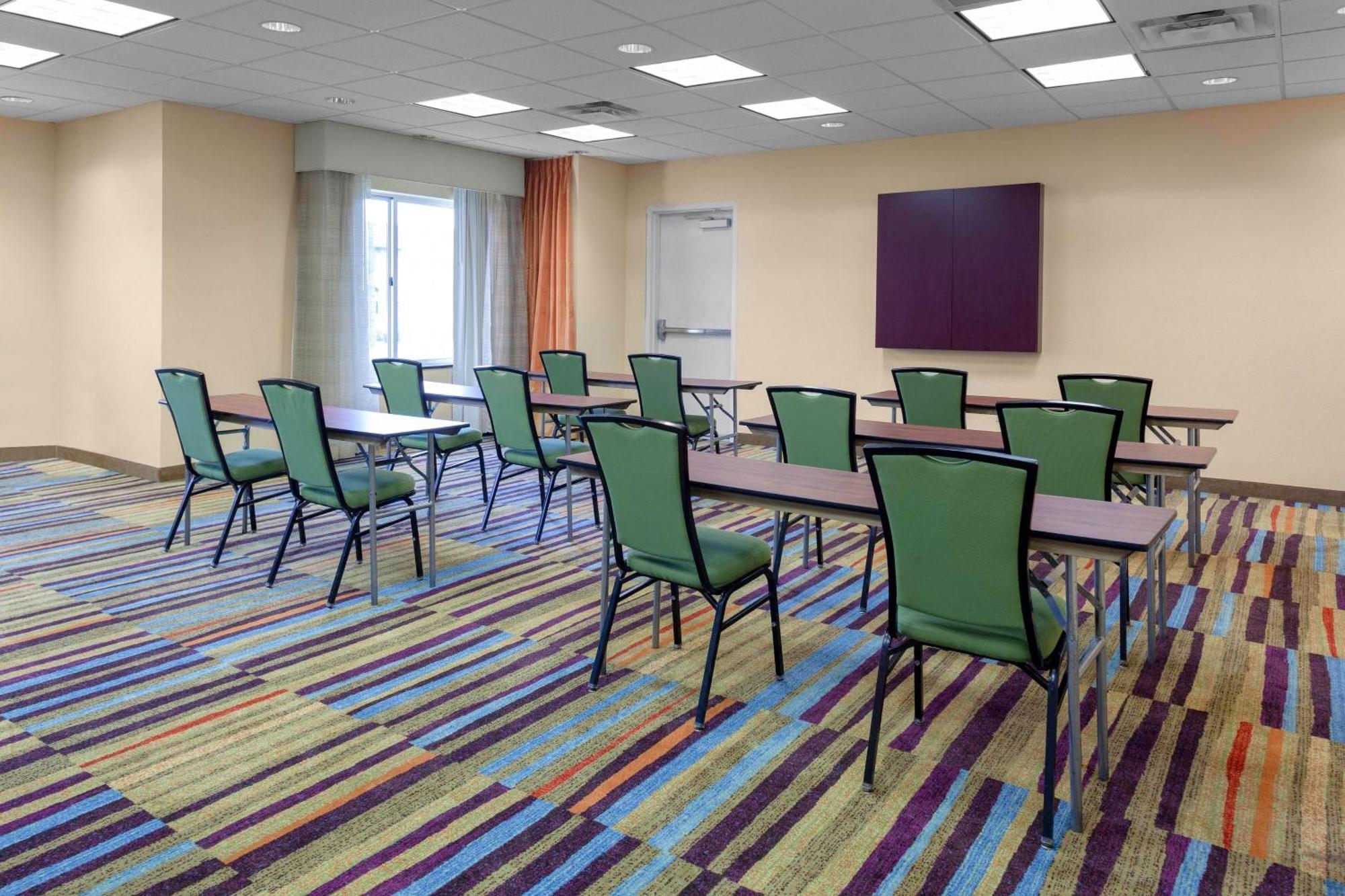 Fairfield Inn And Suites By Marriott Seymour Kültér fotó